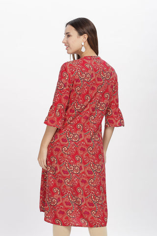 Flowy A-Line Kurta: Curvy lines motif print-Red