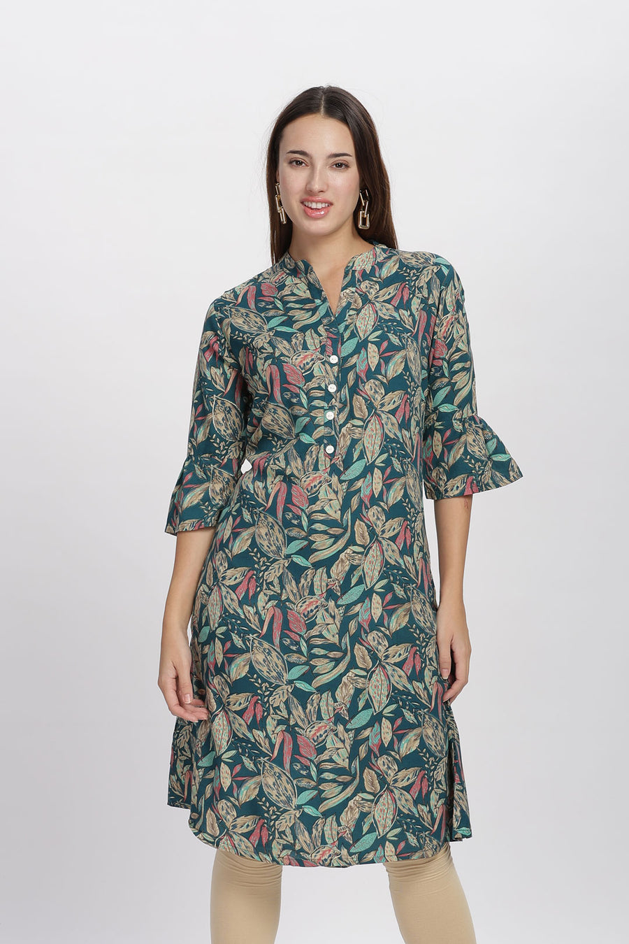 Flowy A-Line Kurta: Leafy leaves print - green