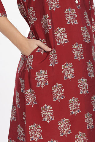 Flowy A-Line Kurta: Indian motif print - Red